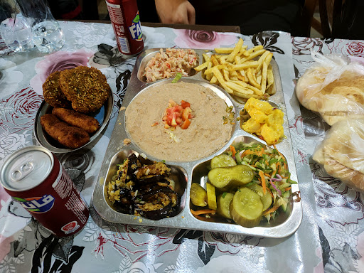 فول وفلافل عم زغلول 