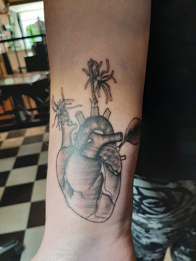 Tattoo Shop «Red Room Social Club Emporium», reviews and photos, 115 W Nepessing St, Lapeer, MI 48446, USA