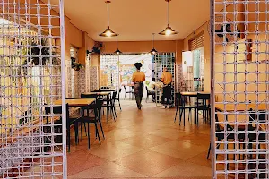 Pingo Arte Café image