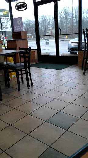Restaurant «SUBWAY®Restaurants», reviews and photos, 439 E Main St Suite A, Hohenwald, TN 38462, USA