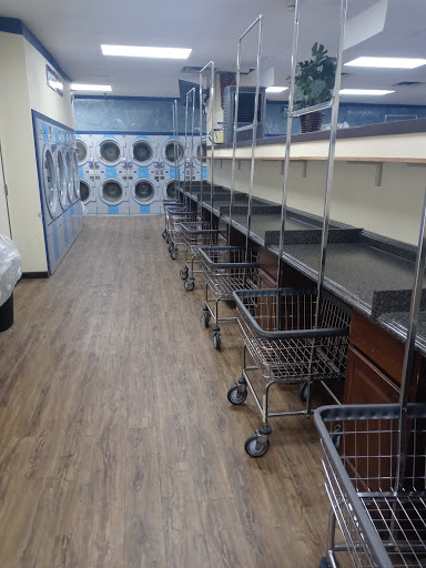Laundromat «Spring Clean Laundry», reviews and photos, 622 S Academy Blvd, Colorado Springs, CO 80910, USA