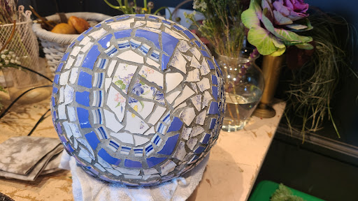 Florist «Buss Flower Shop», reviews and photos, 322 N Milwaukee Ave, Libertyville, IL 60048, USA