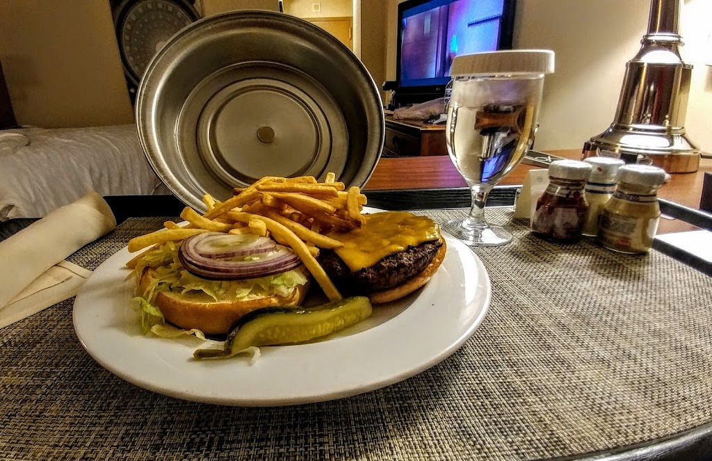 Potomac Restaurant & Lounge 22204