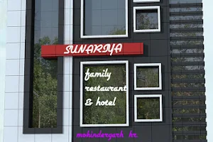 Sunariya Hotel And Family Restaurant image