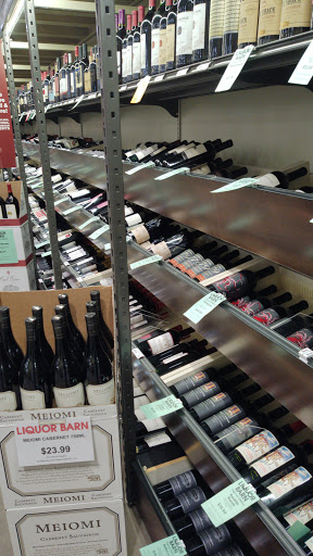 Liquor Store «Liquor Barn», reviews and photos, 2625 Scottsville Rd, Bowling Green, KY 42104, USA