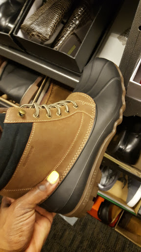 Department Store «Nordstrom Rack The Gallery At Westbury Plaza», reviews and photos, 1040 Old Country Rd, Garden City, NY 11530, USA