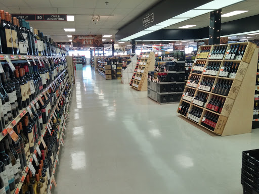 Liquor Store «Applejack Wine & Spirits», reviews and photos, 3320 Youngfield St, Wheat Ridge, CO 80033, USA