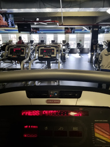 Health Club «Crunch - Richmond Hill», reviews and photos, 115-2 Jamaica Ave, Queens, NY 11418, USA