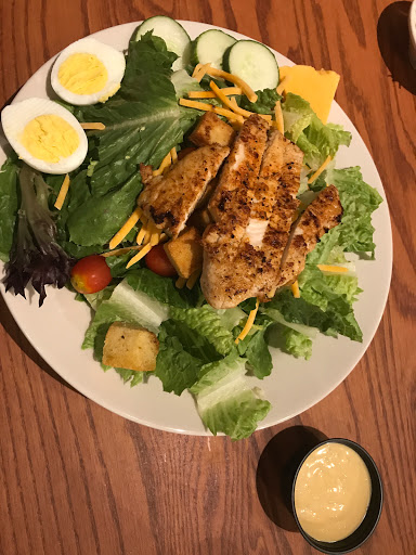 American Restaurant «Cracker Barrel Old Country Store», reviews and photos, 2255 E Sharon Rd, Sharonville, OH 45241, USA