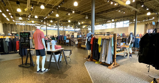 Clothing Store «L.L. Bean», reviews and photos, 1000 Ross Park Mall Dr, Pittsburgh, PA 15237, USA