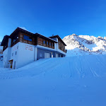 Photo n°1 de l'avis de Mario.u fait le 29/11/2022 à 17:27 sur le  Rifugio Capanna Presena à Passo del Tonale