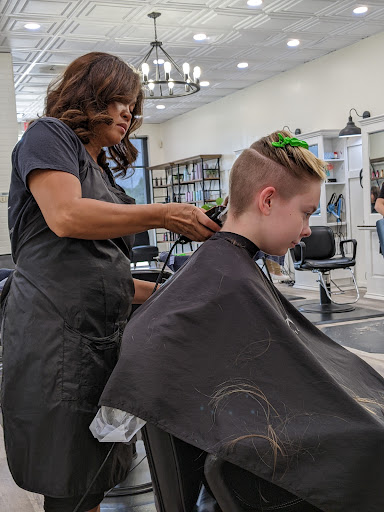 Hair Salon «Fantastic Sams Cut & Color», reviews and photos, 840 Glynn St S Suite 356, Fayetteville, GA 30214, USA