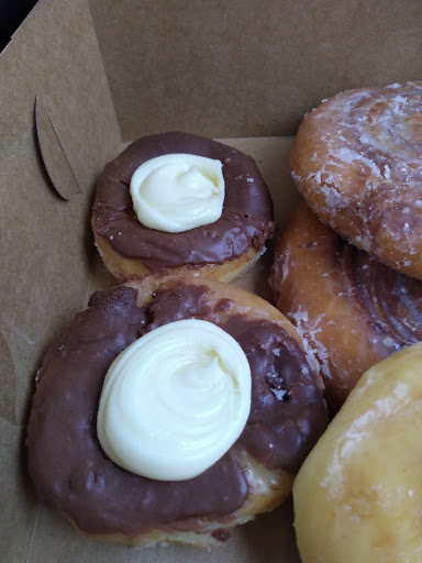 Donut Shop «Dixie Cream Donuts», reviews and photos, 1364 SW Bayshore Blvd, Port St Lucie, FL 34983, USA