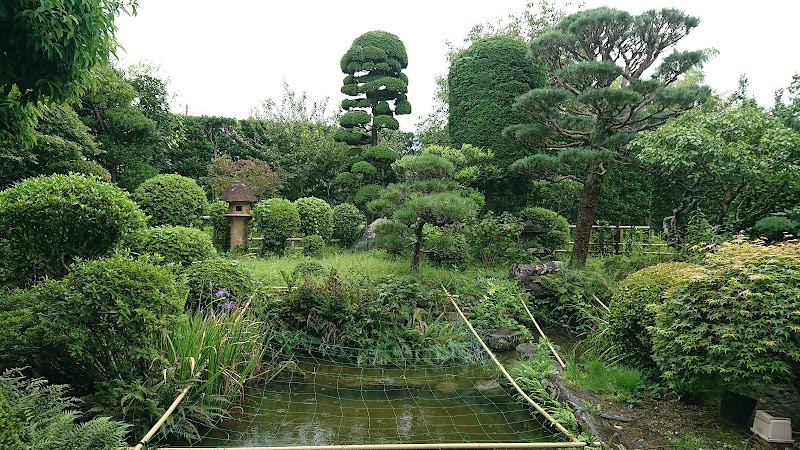 高橋家の庭園