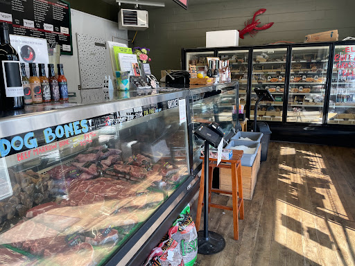 Butcher Shop «B & E Meats & Seafood», reviews and photos, 22501 Marine View Dr S, Des Moines, WA 98198, USA