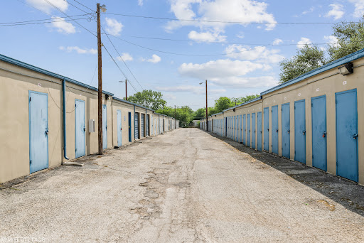 Self-Storage Facility «Watson & Taylor Self Storage», reviews and photos, 2410 SW Loop 410, San Antonio, TX 78227, USA
