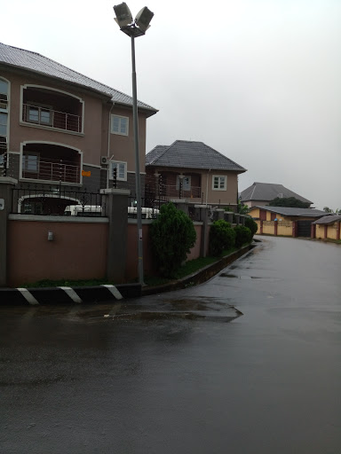 Kastrufid Apartments, 2 Ekemini Ukim Close, off D line, Ewet Housing Estate, Uyo, Nigeria, Restaurant, state Akwa Ibom
