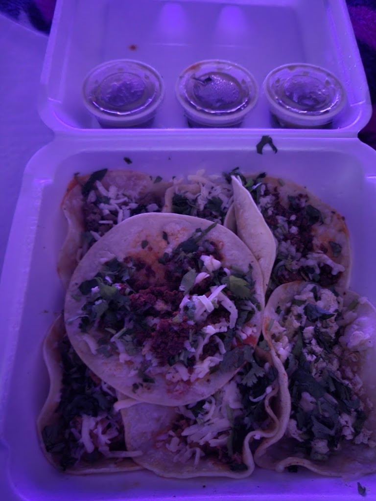 Ghetto Tacos 64870