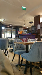 Photo n°9 de La perla ionica à Saint-Maur-des-Fossés ()