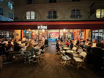 Atmosphère du Restaurant Les Pipelettes du boulevard à Paris - n°18