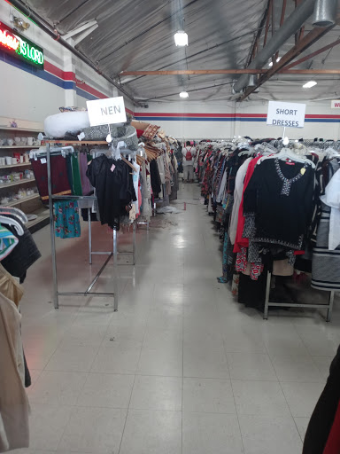 Thrift Store «Super Thrift Store Rescue Mission», reviews and photos, 13422 Saticoy St, North Hollywood, CA 91605, USA