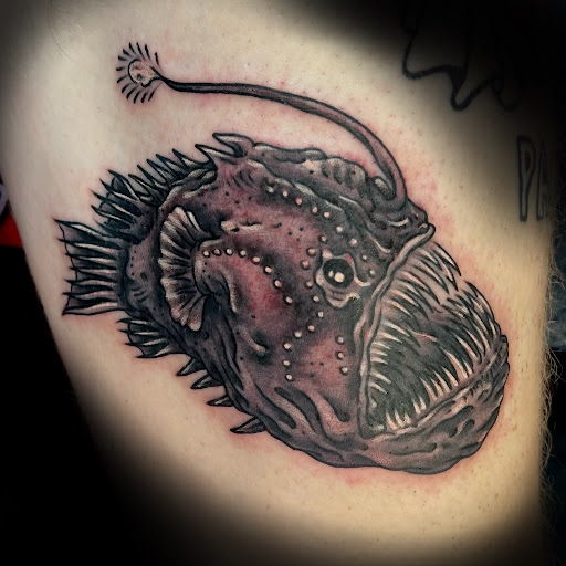 Explore straight line tattoo ideas, creative tattoo ideas in Honolulu, available at Sacred Art Tattoo Waikiki