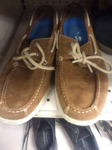 Thrift Store «Westbrook Goodwill Store», reviews and photos, 200 Larrabee Rd, Westbrook, ME 04092, USA