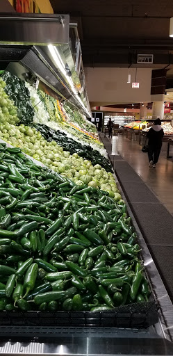 Supermarket «Cermak Fresh Produce», reviews and photos, 4000 W Diversey Ave, Chicago, IL 60639, USA