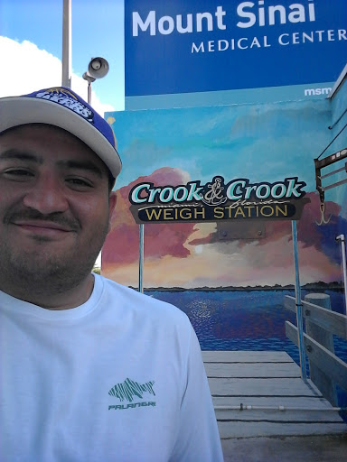 Fishing Store «Crook & Crook Marine - Electronics, Fishing and Marine Supply», reviews and photos, 2795 SW 27th Ave, Miami, FL 33133, USA