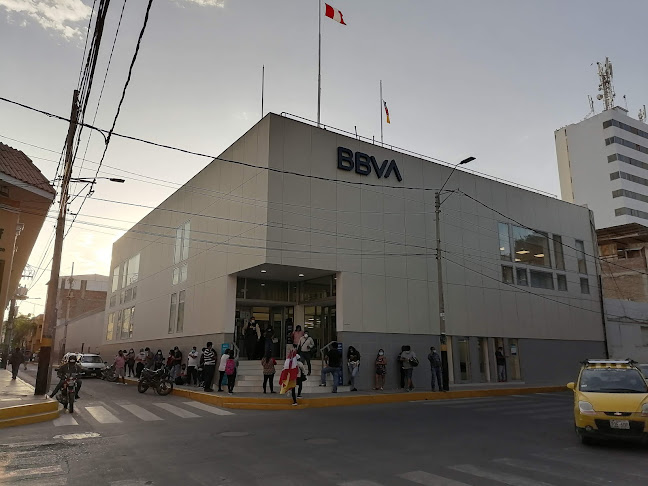 Opiniones de BBVA Open Plaza Piura en Piura - Banco