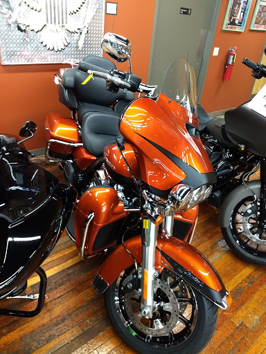 Harley-Davidson Dealer «House of Harley-Davidson®», reviews and photos, 6221 W Layton Ave, Milwaukee, WI 53220, USA