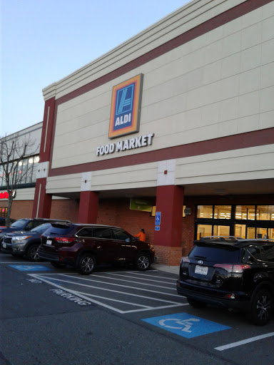 Supermarket «ALDI», reviews and photos, 11001 Lee Hwy g, Fairfax, VA 22030, USA