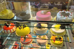 UV CAKE & CAFE image