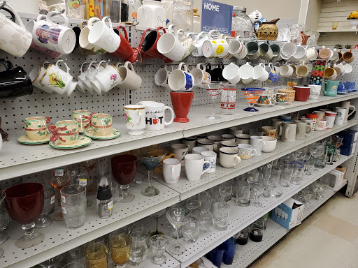 Thrift Store «South Lacey Goodwill», reviews and photos, 4800 Yelm Hwy SE, Lacey, WA 98503, USA