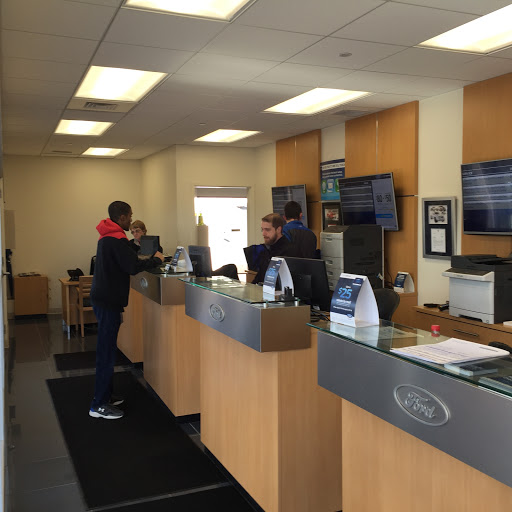 Ford Dealer «Mitchell Selig Ford», reviews and photos, 801 Bloomfield Ave, Windsor, CT 06095, USA
