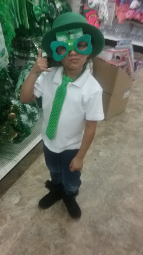 Dollar Store «Dollar Tree», reviews and photos, 10237 Rosecrans Ave, Bellflower, CA 90706, USA