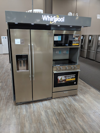 Electronics Store «Best Buy», reviews and photos, 2700 Fashion Center Blvd, Newark, DE 19702, USA