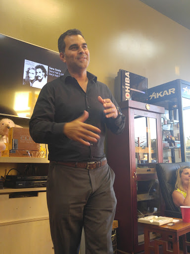 Tobacco Shop «Tinder Box Collierville», reviews and photos, 3615 S Houston Levee Rd, Collierville, TN 38017, USA