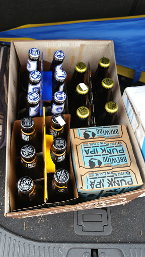 Beer Store «Holloway Beverage Center», reviews and photos, 7130 Airport Hwy, Holland, OH 43528, USA