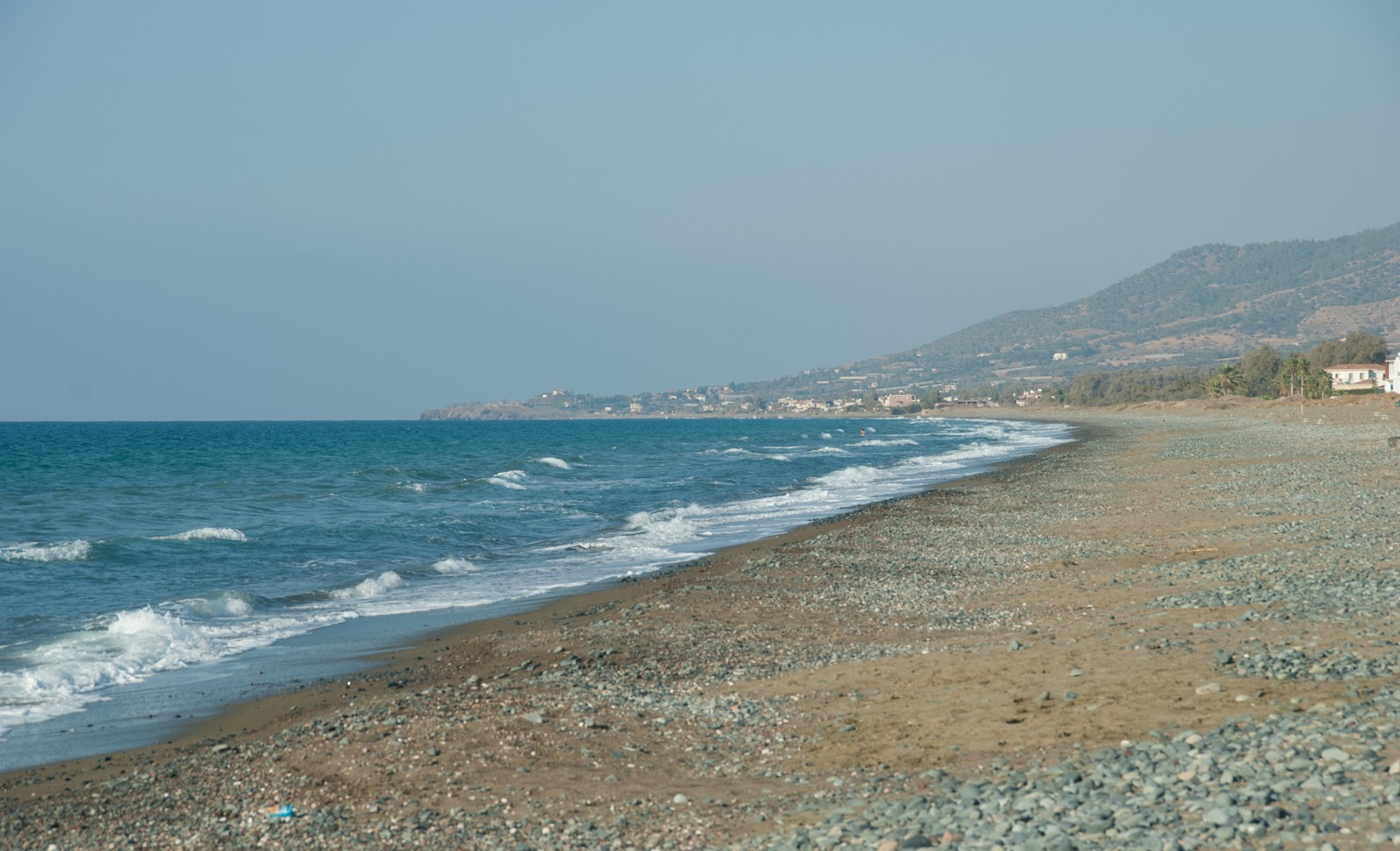 Foto di Argaka beach con dritto e lungo