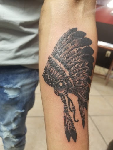 Tattoo Shop «Valley Ink Tattoo Studio», reviews and photos, 514 N Cage Blvd, Pharr, TX 78577, USA
