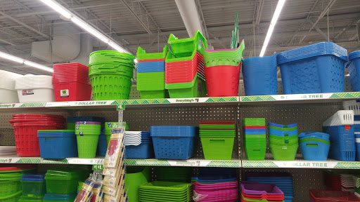 Dollar Store «Dollar Tree», reviews and photos, 452 Mt Pleasant St, New Bedford, MA 02746, USA