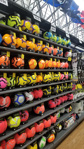 Sporting Goods Store «Big 5 Sporting Goods», reviews and photos, 2020 W Craig Rd #100, North Las Vegas, NV 89032, USA