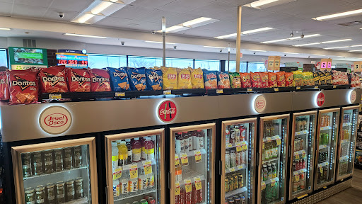 Grocery Store «Jewel-Osco», reviews and photos, 1860 S Arlington Heights Rd, Arlington Heights, IL 60005, USA