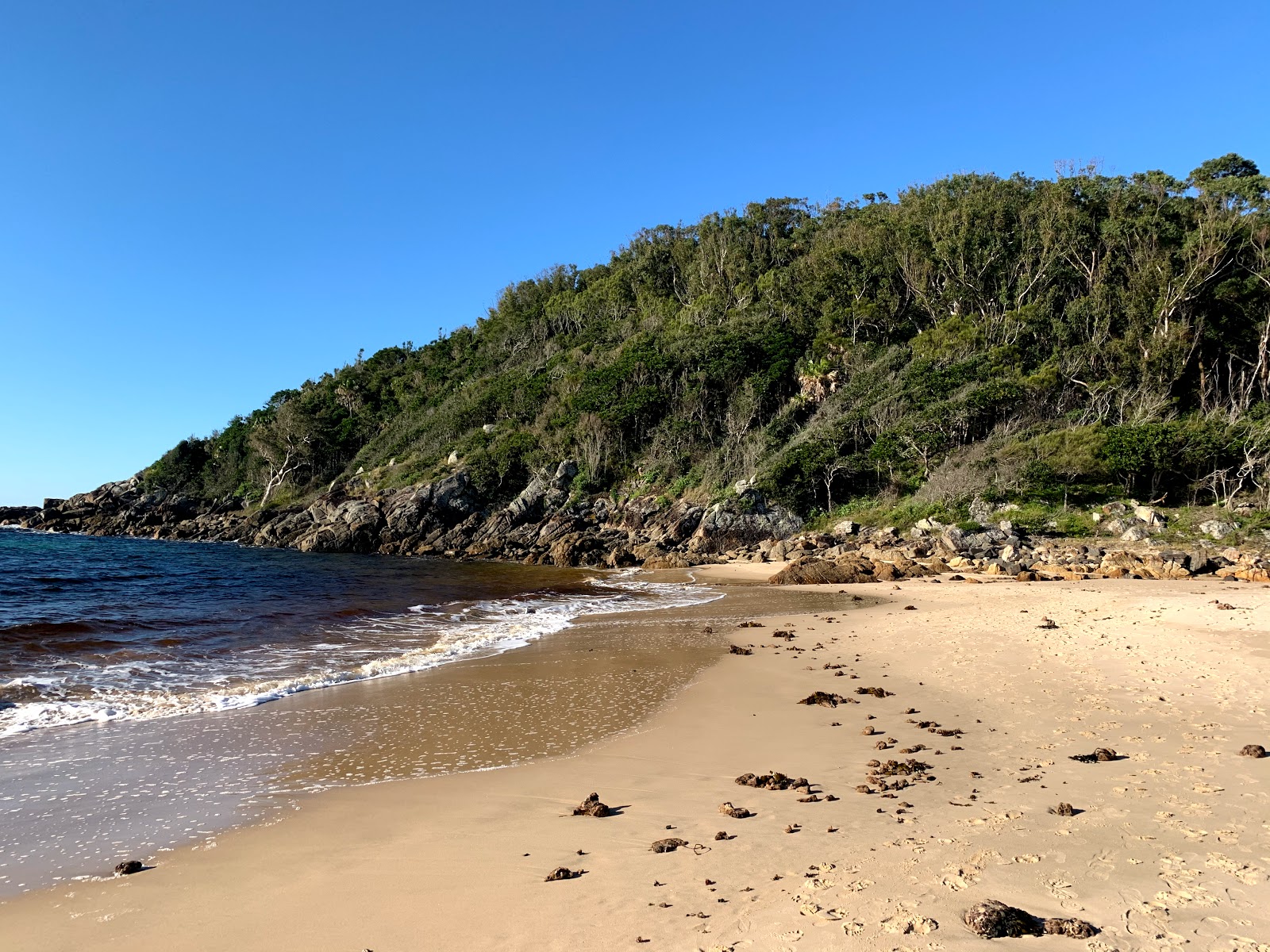 Elizabeth Beach的照片 带有碧绿色纯水表面