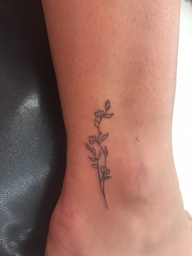 Tattoo Shop «Lucky Tattoo», reviews and photos, 1639 Washington Ave, Miami Beach, FL 33139, USA