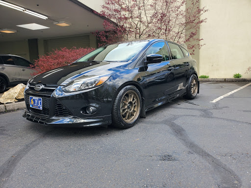 Auto Body Shop «Lents Body Shop Inc», reviews and photos, 9038 SE Foster Rd, Portland, OR 97266, USA