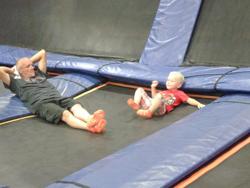 Amusement Center «Sky Zone Trampoline Park», reviews and photos, 11745 Commons Dr, Springdale, OH 45246, USA