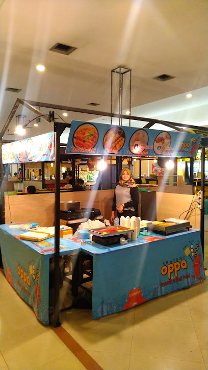 Chicken Granny & Oppa Korean Street Food, Jembatan - Jl. Kh Ahmad Dahlan No.2, Karangkidul, Kec. Semarang Tengah, Kota Semarang, Jawa Tengah 50241, Indonesia