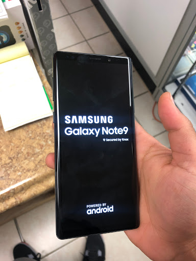 Cell Phone Store «DMV Unlocked Wireless», reviews and photos, 7054 Spring Garden Dr, Springfield, VA 22150, USA